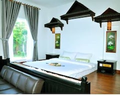 Hotelli Vimean Sovannaphoum Resort (Battambang, Kambodzha)