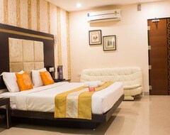 Khách sạn Oyo Premium Medical Square Nagpur (Nagpur, Ấn Độ)