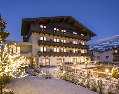 Hotel Landhaus Zillertal (Fuegen, Austrija)