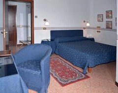 Hotelli Nigahotel (Azzano Mella, Italia)