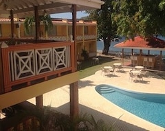 Khách sạn Hotel Sunset Shores Beach (Kingstown, Saint Vincent and the Grenadines)
