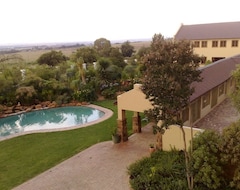 Hotel La Vue Guest Lodge and Function Venue (Muldersdrift, Sydafrika)