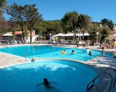 Khách sạn Villaggio Miramare (Livorno, Ý)