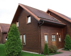 Toàn bộ căn nhà/căn hộ Cozy Wooden Cottage In The Harz, 2 Bedrooms, 2 Bathrooms, 6 Pers (Harzungen, Đức)