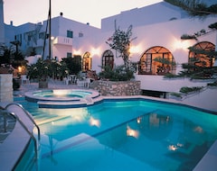 Hotel Atlantis (Naoussa, Greece)