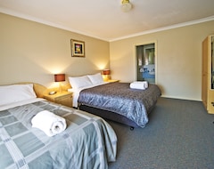 Khách sạn Albany Apartments (Albany, Úc)