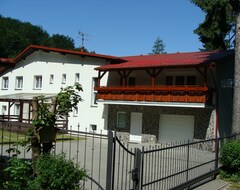 Koko talo/asunto Chata Rosa (Malenovice, Tsekin tasavalta)