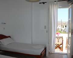 Hotel Meltemi Pension (Gialos, Grækenland)