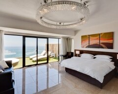 Hotel Atlantic Gold (Camps Bay, South Africa)