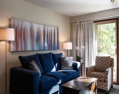 Hotel Blackcomb Springs Suites - 2-bedroom, Sleeps 6 (Whistler, Canadá)