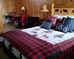 Resort Sunshine Motel, Cabins And Campground (Ontonagon, USA)