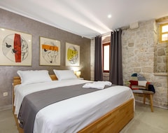 Hotel Villa Kudelik (Trogir, Croatia)