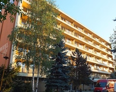 Hotel Garni (Považská Bystrica, Eslovaquia)