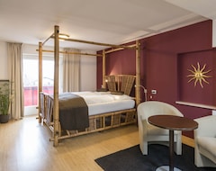 Otel Activ Resort Bamboo (Latsch, İtalya)