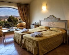 Khách sạn Grand Hotel Helio Cabala (Marino, Ý)