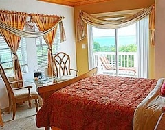 Hotelli Gems at Paradise (Clarence Town, Bahamas)