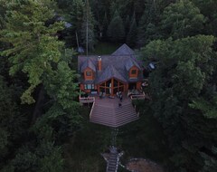 Hele huset/lejligheden Gorgeous Big Sandy Year Round Lake Home (McGregor, USA)