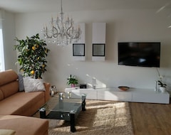 Casa/apartamento entero Newly Renovated Apartment (Überlingen, Alemania)