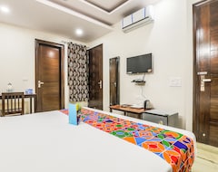 Khách sạn FabHotel GCR Sector 43 (Gurgaon, Ấn Độ)