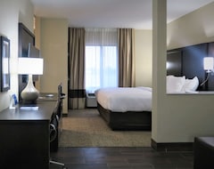 Khách sạn Comfort Inn & Suites (Cedar Rapids, Hoa Kỳ)