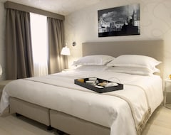 Hotel Mood44 (Rome, Italy)