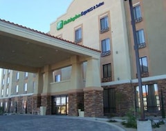 Holiday Inn Express & Suites Gallup East, an IHG Hotel (Gallup, EE. UU.)