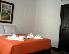 Hotel Margarita Lodge Mancora (Máncora, Peru)