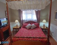 Bed & Breakfast BobcaygeonB&B (Bobcaygeon, Canada)