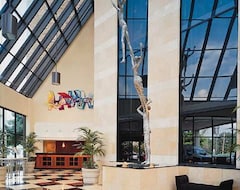 Khách sạn DoubleTree by Hilton Hotel Memphis (Memphis, Hoa Kỳ)
