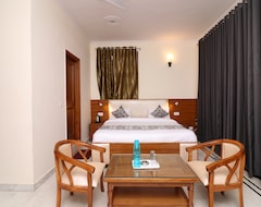 Hotel Vizima Crossroad 45 (Noida, Indien)