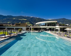 Hotel Sonnen Resort (Naturns, Italy)