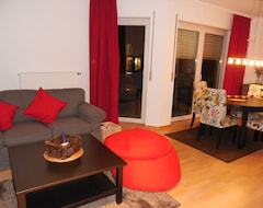 Tüm Ev/Apart Daire Fully Equipped, Upscale Apartment In A Quiet Central Location (Koblenz, Almanya)