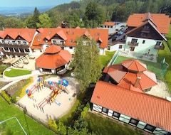 Khách sạn Artus Prestige Spa (Karpacz, Ba Lan)