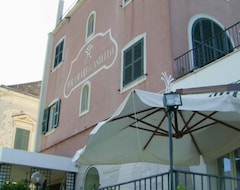 Khách sạn Miramare e Castello (Ischia, Ý)