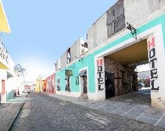 Khách sạn Oyo Casa Vieja (Ciudad Serdan, Mexico)