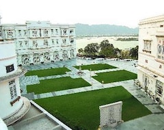 Bed & Breakfast Hotel Merwara Estate- A Luxury Heritage Resort (Ajmer, Intia)