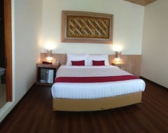 Hotel Parangraja (Surakarta, Indonesia)