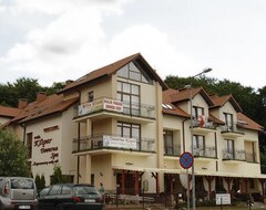 Khách sạn Willa Kliper (Rewal, Ba Lan)