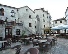 Hotelli Forza Lux (Kotor, Montenegro)