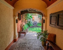 Hotel Apartamento Sol (Antigua Guatemala, Guatemala)