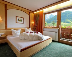 Hotel Ladestatthof (Neustift im Stubaital, Austria)