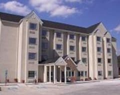 Hotel Quality Inn & Suites (Robbinsville, USA)