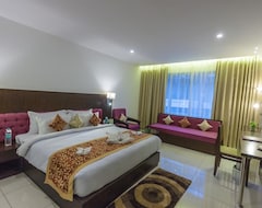 Khách sạn Hotel Udai Median (Udaipur, Ấn Độ)