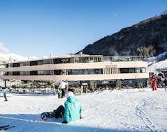 Khách sạn Hotel Arlmont 4 Stern Superior (St. Anton am Arlberg, Áo)