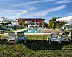 Khách sạn Umbriaverde Sporting & Resort (Massa Martana, Ý)