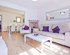 Cijela kuća/apartman Friendly Rentals The Marques Atic Apartment in Sitges (Sitges, Španjolska)