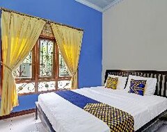 Hotel OYO Homes 91054 Desa Wisata Budaya Kebondalem Kidul (Klaten, Indonezija)