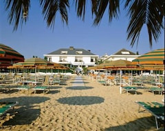 Khách sạn Hotel Albergo Punta De L'est (Francavilla al Mare, Ý)