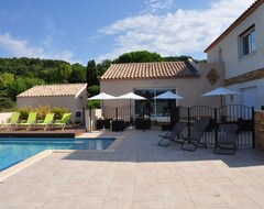Toàn bộ căn nhà/căn hộ Holiday Cottage Gorges De Lardéche In A Residence With Swimming Pool (Saint-Martin-d'Ardèche, Pháp)