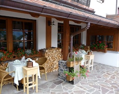 Khách sạn Alla Frasca Verde (Lauco, Ý)